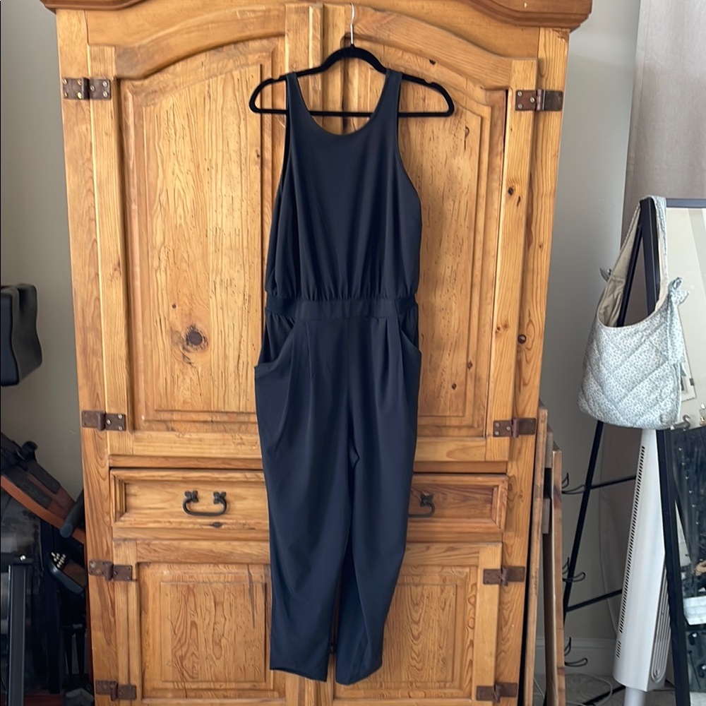 Black Sleeveless Jumpsuit